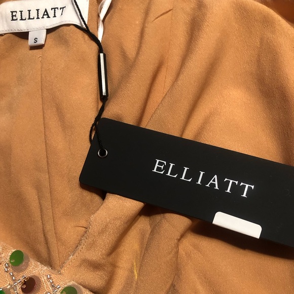 Elliatt Bemuse Top - Picture 11 of 11